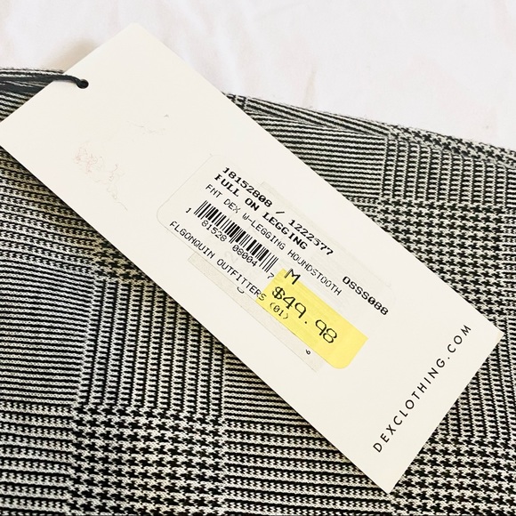 NEW Dex Plaid Leggings - Picture 6 of 7